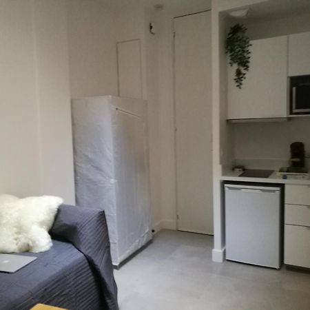 Charmant Studio Au Coeur De Parigi Esterno foto